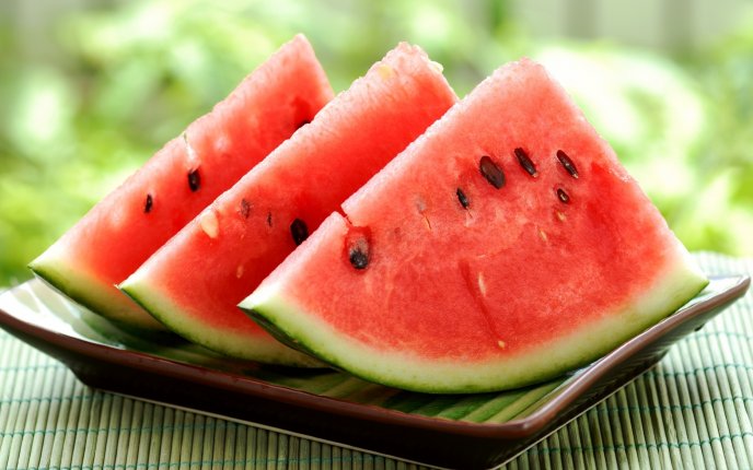5939_Summer-fruit-delicious-red-watermelon