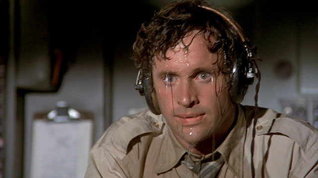 airplane_paramount_pictures__robert_hays_ted_striker_in_a_sweat