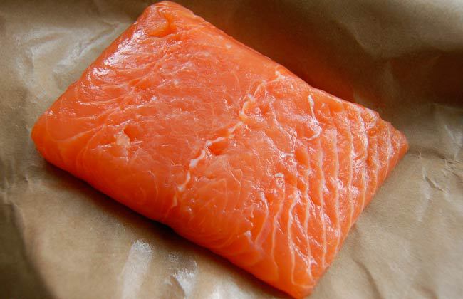 Farmed-Salmon