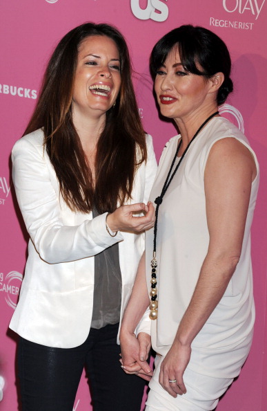 WEST HOLLYWOOD, CA - APRIL 18: Holly Marie Combs and Shannen Doherty attend Us Weekly's Hot Hollywood 2012 Style Issue Event at Greystone Manor Supperclub on April 18, 2012 in West Hollywood, California. (Photo by Jeffrey Mayer/WireImage)