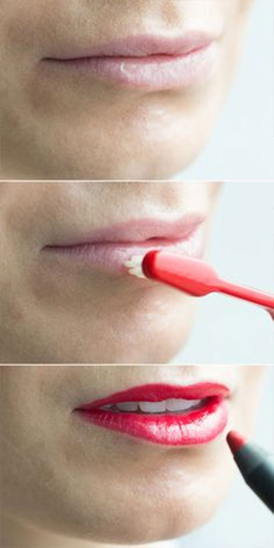 toothbrush-hacks-exfoliating-lip-scrub