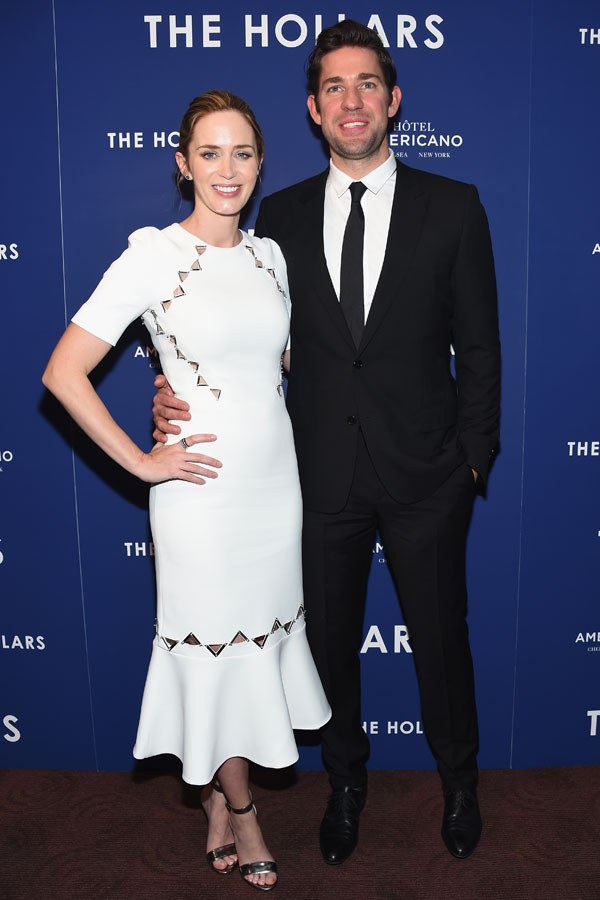 emily-blunt-and-john-krasinski-977192_w600h900