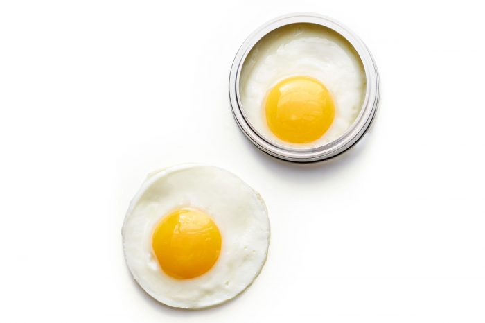 24-kitchen-shortcuts-mason-jar-eggs