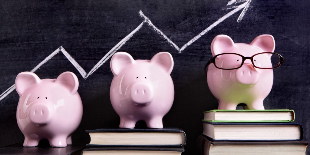 Piggy Banks with savings chart