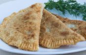 Čebureki – labākā recepte! Kā pašam pagatavot gardus čeburekus Čebureki – labākā recepte! Kā pašam pagatavot gardus čeburekus