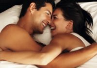 Ko sieviete meklē seksā jeb ko viņā atdzīvina dabiska mīlēšanās