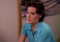 Atceries Klēru Arnoldu no seriāla “Beverlihilza 90210”? Paskaties, kā viņa izskatās tagad!
