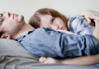 Kas liecina, ka mīļotais ir neapmierināts ar guļamistabas lietām #6 it īpaši