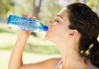 Kā pareizi dzert ūdeni, lai tas nenodarītu kaitējumu organismam