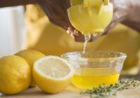 Iemesli, kāpēc Tev uzturā regulāri vajadzētu iekļaut citronus; īpaši #7 dēļ!