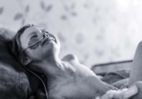 Patiesā vēža seja – 4 gadus vecā onkoloģijas nodaļas paciente, kura aizkustināja visu pasauli