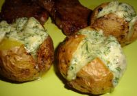 Kartupeļi ar sieru: Viena no pēdējā laika gardākajām maltītēm