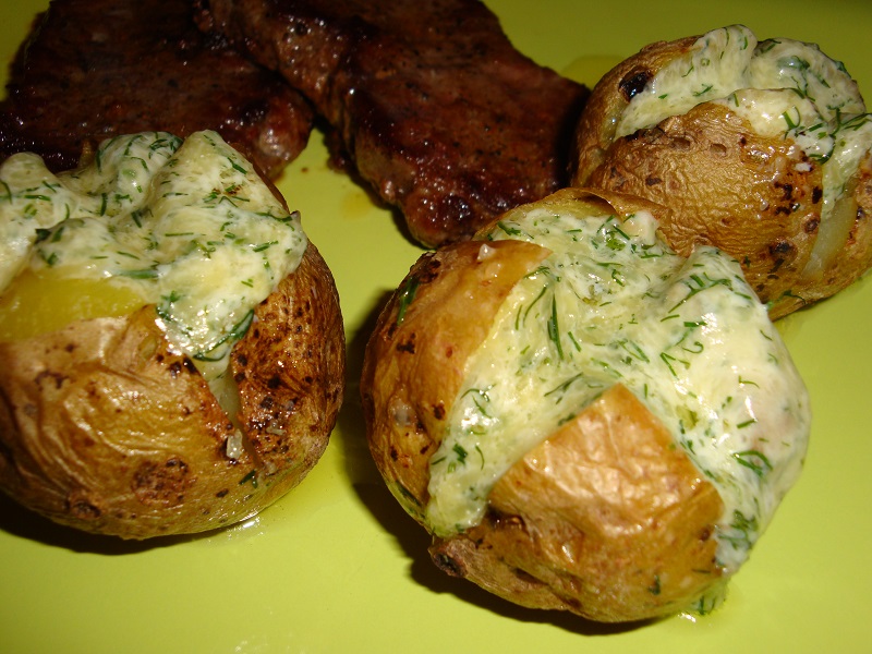 Kartupeļi ar sieru