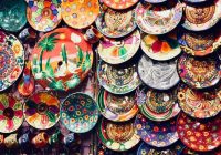 Kā izvēlēties pareizo trauku krāsu, formu un materiālu saskaņā ar Fen Šui