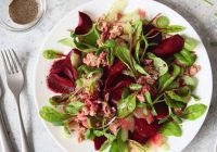 Salāti ar bietēm un tunci: veselīga ēdiena recepte