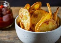 Cepti kartupeļu čipsi: kā pagatavot garšīgu uzkodi